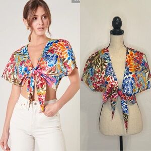 NWT Sugarlips Rain Dance Tie Front Floral Crop Top